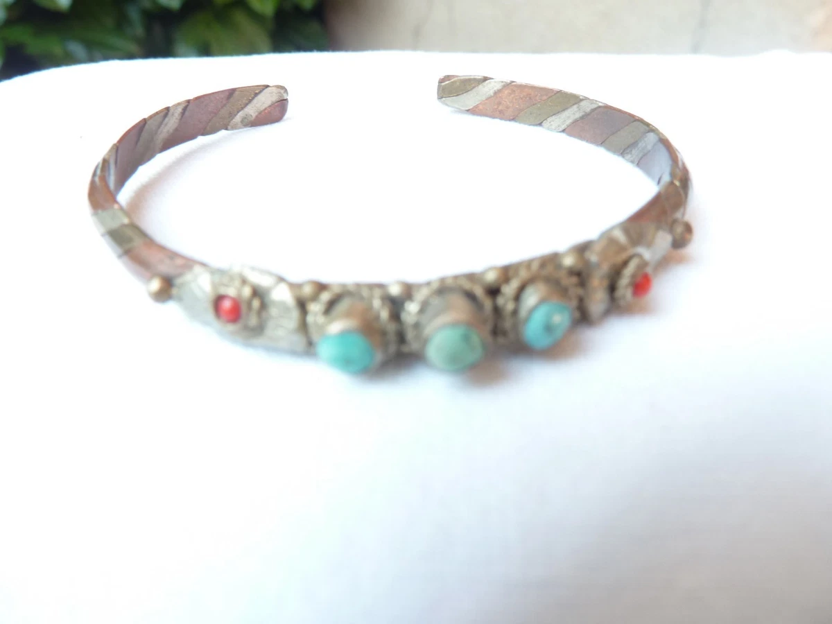 Bracelet perles 6mm corail rouge Méditerranée et or jaune 18k - La Taillerie Du Corail Bracelet perles 6mm corail rouge Méditerranée et or jaune 18k - La Taillerie Du Corail