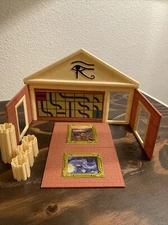 Roblox Jailbreak: Museum Heist Feature Play Set