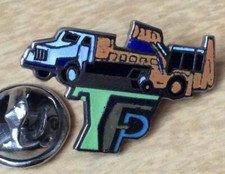  pin's lapel pins grue engins de chantier (+ en vente)  T.F.P  argenté