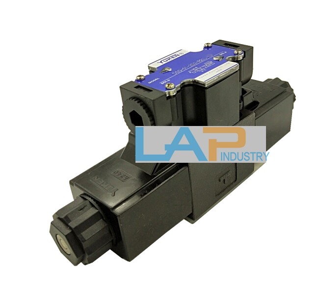 1PCS NEW FOR YUKEN solenoid valve DSG-01-3C60-A120-7090