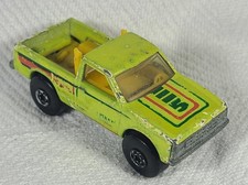 Hot Wheels Path Beater Chevy S10 Mean Green Pickup Color Changer Hot Wheels Path Beater Chevy S10 Mean Green Pickup Color Changer