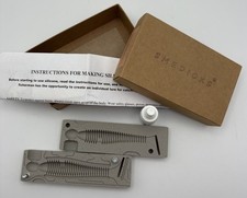 SMEDIOKS Two-Part Mold Kit For Casting Custom 3.8” Soft Plastic Fishing Lures