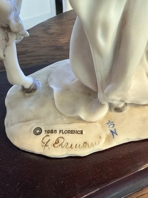 Giuseppe Armani Florence 1985 Lady on Horse Figurine #695 Signed Italy Capodimon