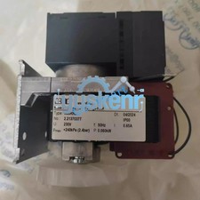       NEW KNF vacuum pump N86KNE diaphragm pump FedEx or DHL Expedited Shipping