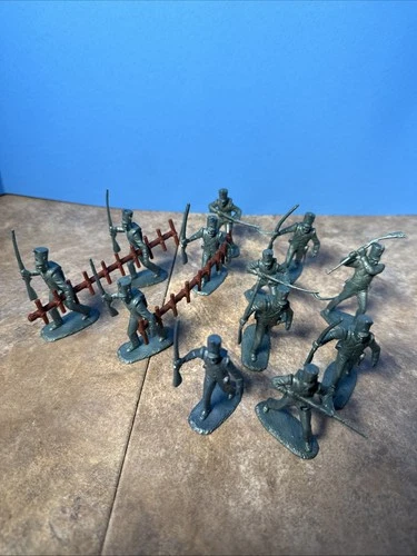 Vtg MARX Metallic Blue SHAKO HAT Mexican Alamo Playset Figure Lot Ladders