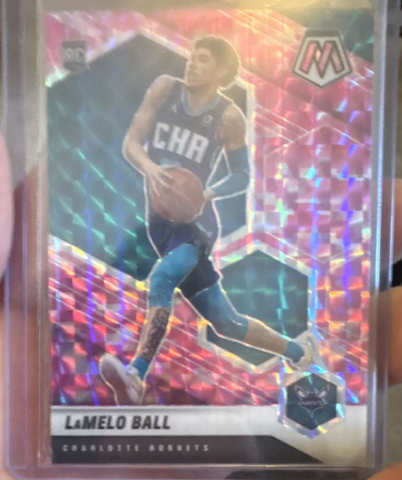 2020-21 Panini Mosaic LaMelo Ball Charlotte Hornets #202 Rookie Pink Camo Prizm