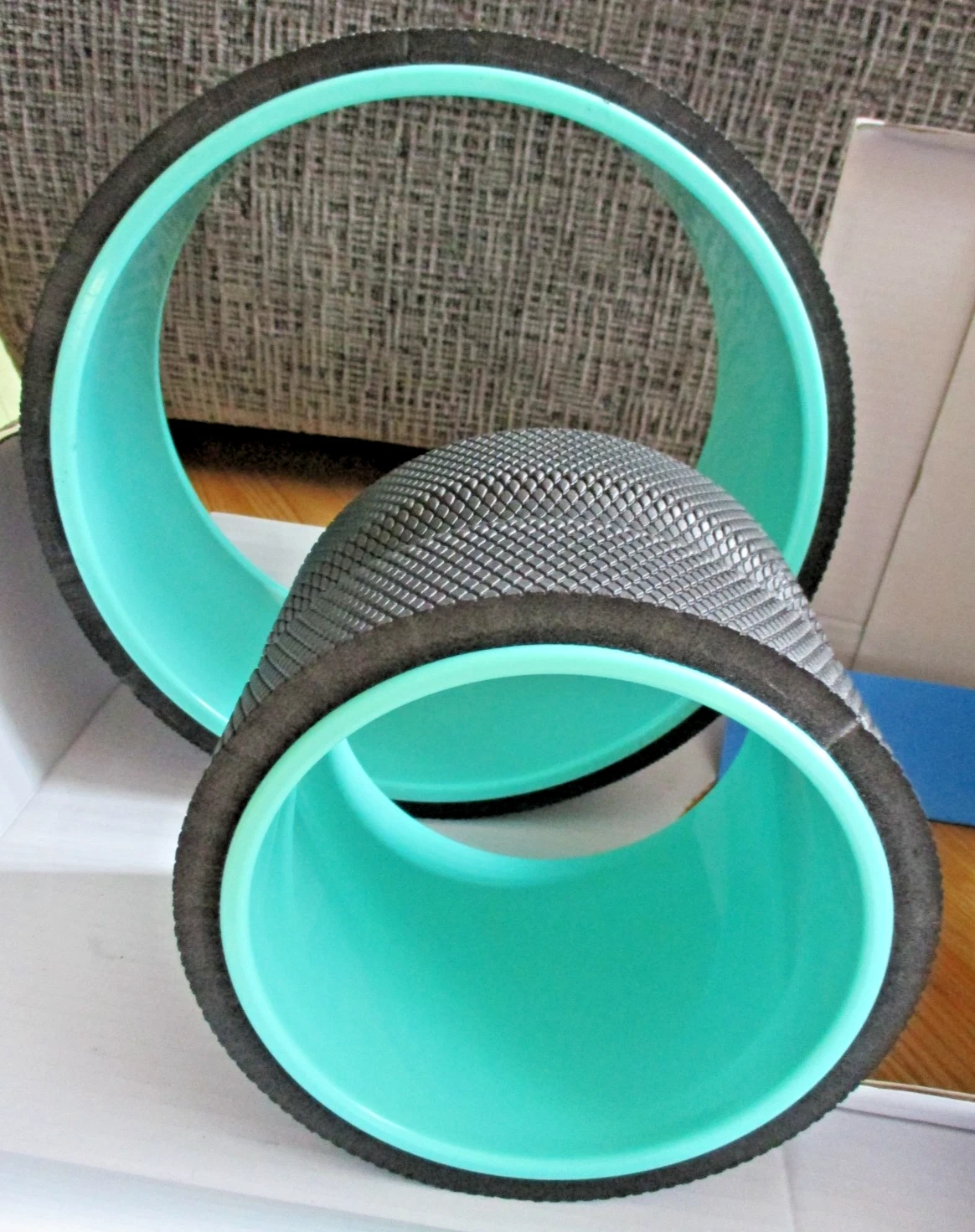 Chirp Wheel+ 2 Pack 10" and 6" Back Pain Relief Foam Roller Set Preowned