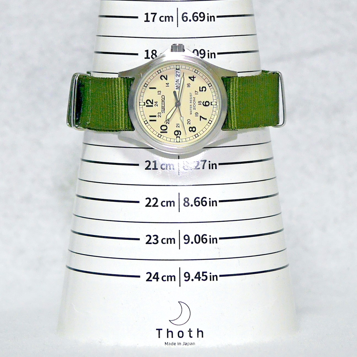 SEIKO Military V743-8090 Luminous Day Date Men's Field Watch 1999