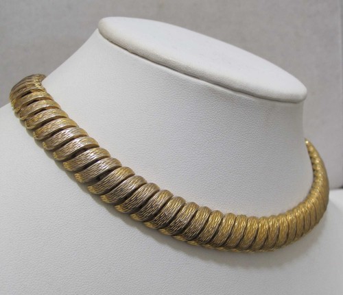 Vintage CINER strukturierte goldfarbene Glieder 15" Statement Halsband Halskette - Bild 3 von 13