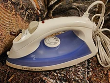 Proctor Silex Non-Stick Adjustable Steam Iron with Mist Spray  Preowned