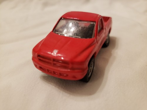 Dodge Dakota Sport Maisto Die Cast Metal Red Truck, 1:64 Scale, Loose Condition. - Picture 4 of 13