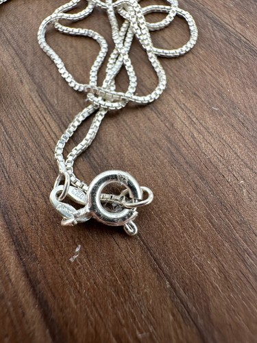 925 Sterling Silver MOP Necklace & Earring Set (S108) - Picture 4 of 7