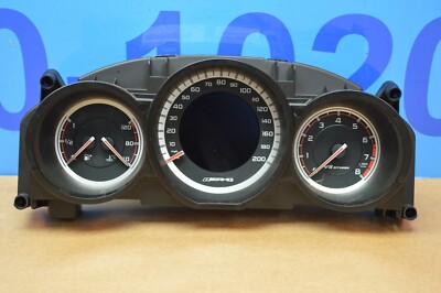 2017 W218 MERCEDES CLS63 AMG SPEEDOMETER GAUGE INSTRUMENT CLUSTER
