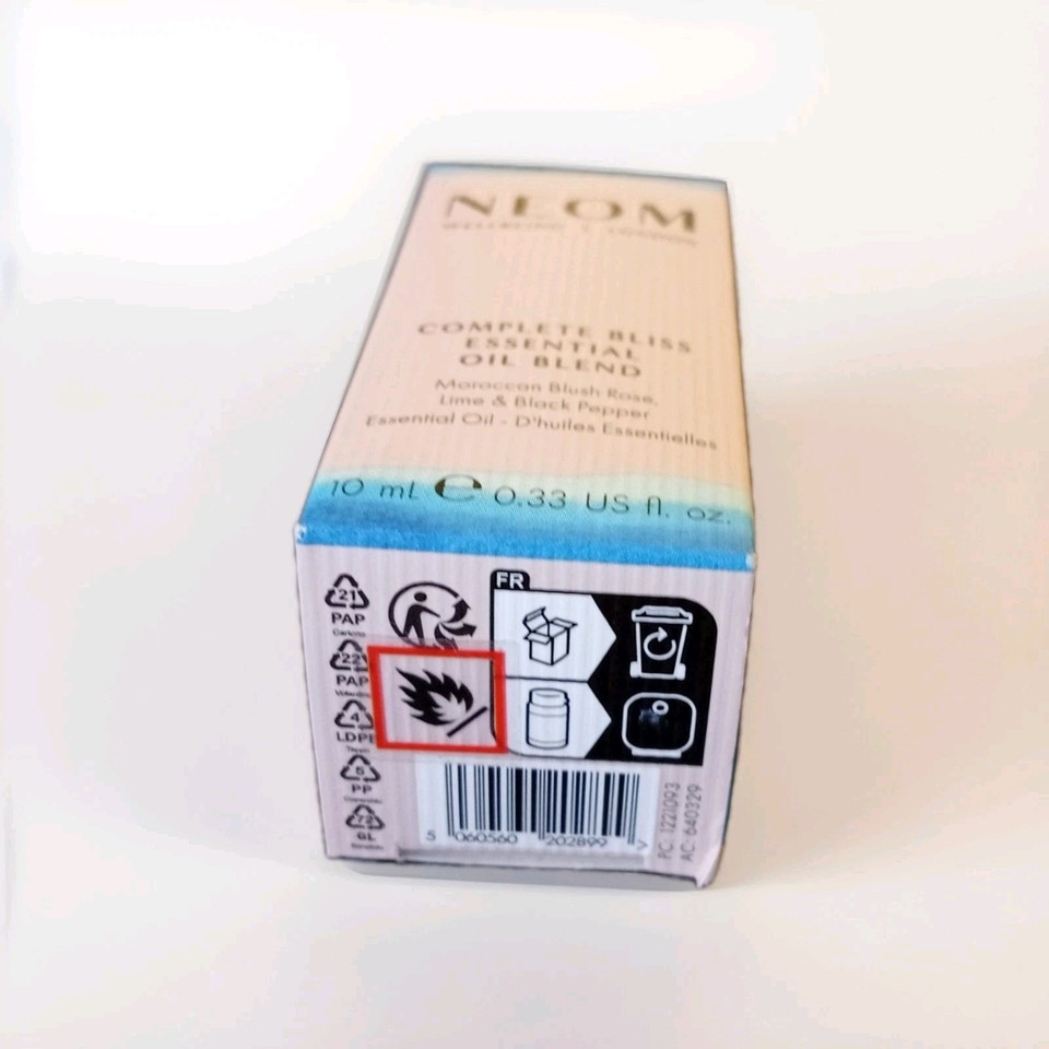 NEOM Complete Bliss Essential Oil Blend 10ml Moroccan Rose, Lime, Black ...