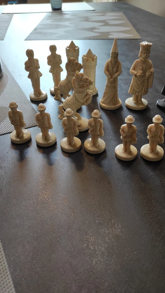 Ancien Jeux D'échecs Années 30 - Photo 3/4