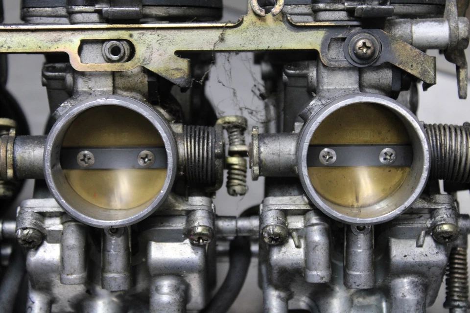 97-00 SUZUKI GSXR600 CARBS CARBURETORS Foto 4 de 4