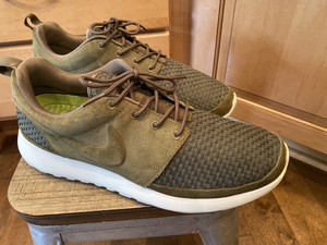 nike roshe one olive green