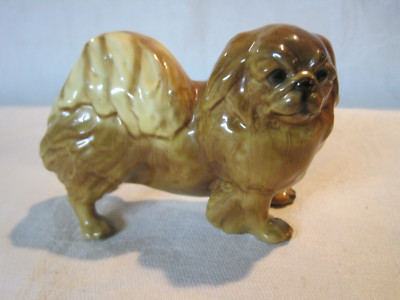 Vintage Mortens Studio ceramic pottery Pekingese dog figurine, gold label #1