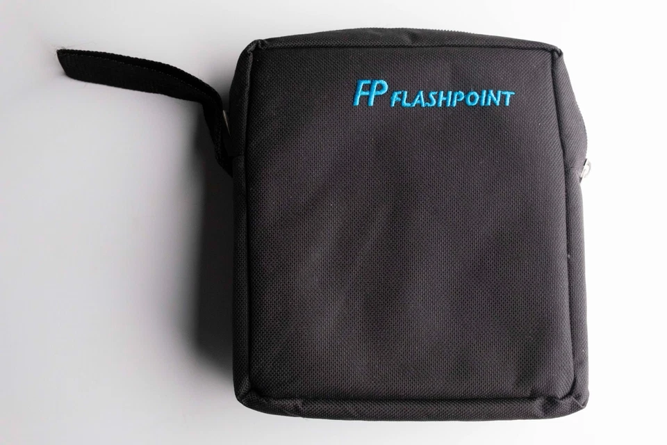 Flashpoint 144 Dimmable Bi-Color High-Power LED Camera Light Panel - FPLCL144B - Image 3 of 4