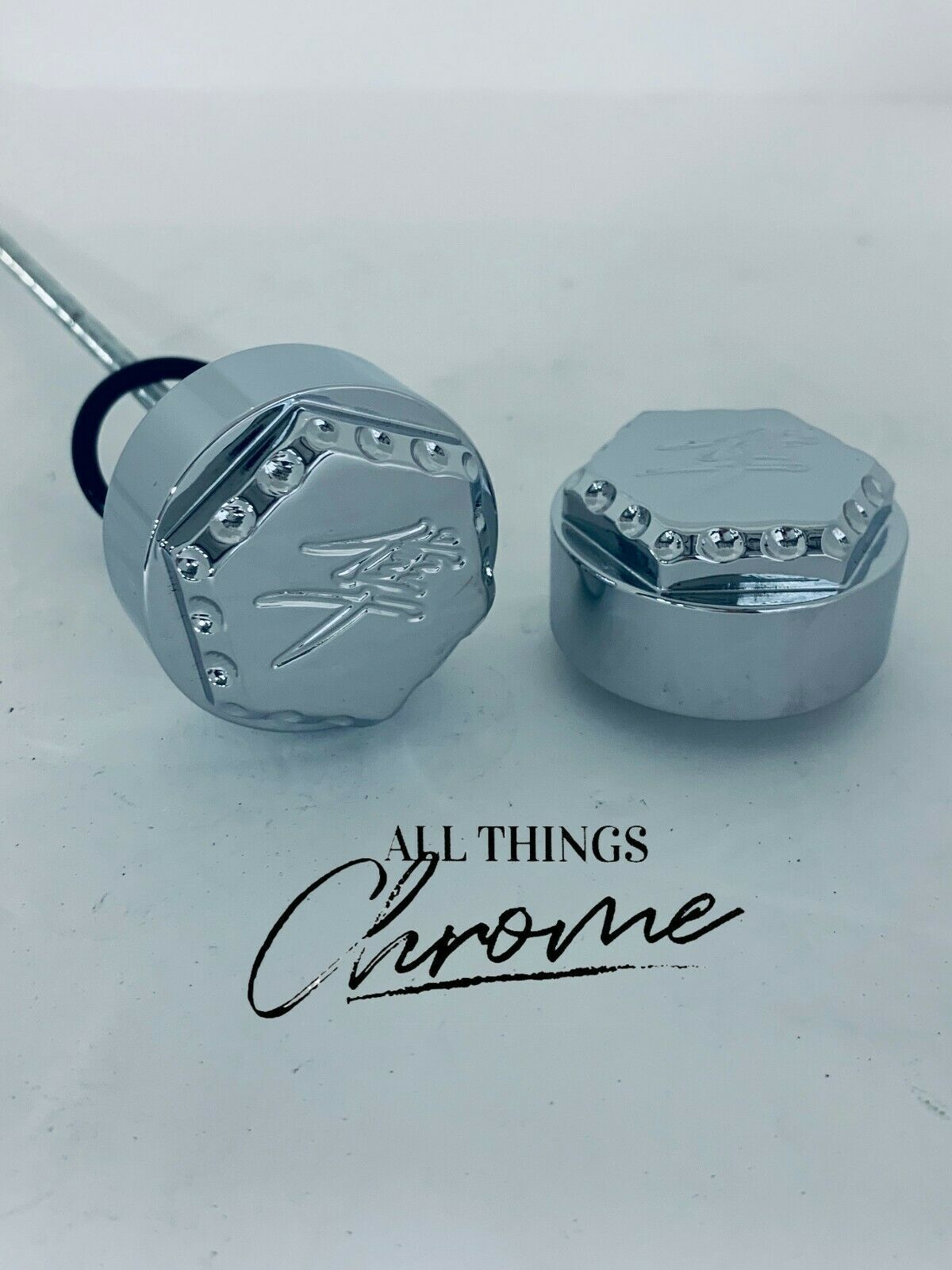 HAYABUSA CHROME DIAMOND CUT KANJI FRONT AXLE CAPS 2022-2024 SUZUKI HAYABUSA