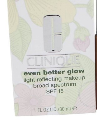 CLINIQUE Even Better Glow Light Reflecting Makeup Choose Shade 1 oz NIB SPF 15