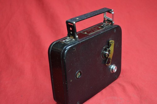 VIDEOCAMERA VINTAGE CINE KODAK OTTO MODELLO 25 8MM PELLICOLA * PER RICAMBI - Foto 4 di 9