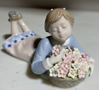Nadal Lladro Figurine “Smell Of The World” Girl With Flowers 2542 Spain Mint