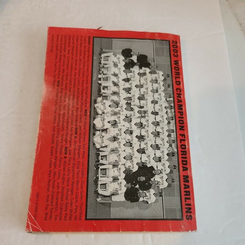 2004 Who' Who in Baseball "Pedro Martinez on Cover" - Picture 2 of 3