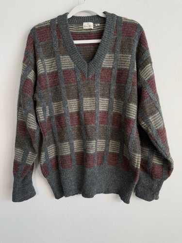 Vintage Neiman Marcus Brown Maroon Gray Color Block Wool V-Neck Sweater Size L - Picture 10 of 10