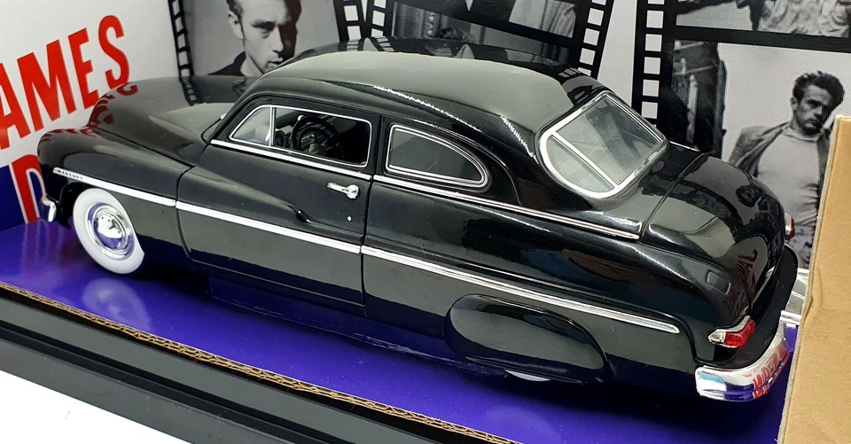 Ertl 1/18 Scale Diecast 32482 - 1949 Mercury Coupe James Dean - Black - Image 2 of 4