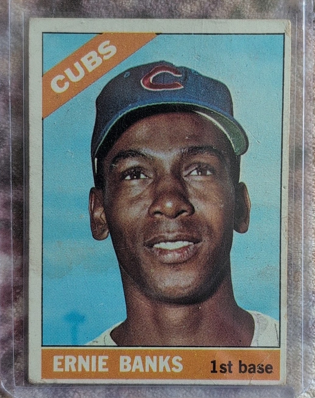 Topps 1966 Ernie Banks Base Set #110 Chicago Cubs MLB Baseball Card Minor Damage