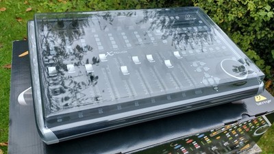 Behringer X Touch DAW-Controller inkl. Decksaver und Originalkarton Neuwertig