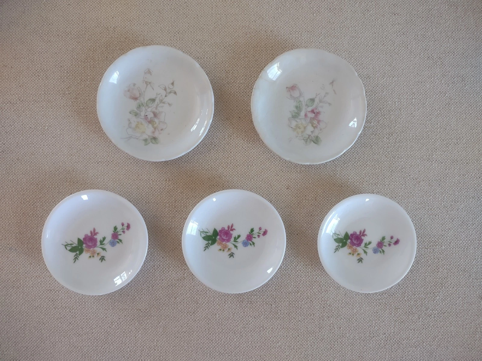 Vintage Butter Pats Floral Pattern Unmarked ~ LOT OF 5