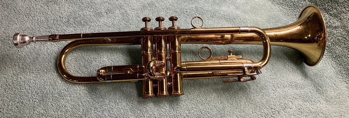 OLDS AMBASSADOR コルネット B♭ マウスピース付き OLDS AMBASSADOR コルネット B♭ マウスピース付き OLDS AMBASSADOR