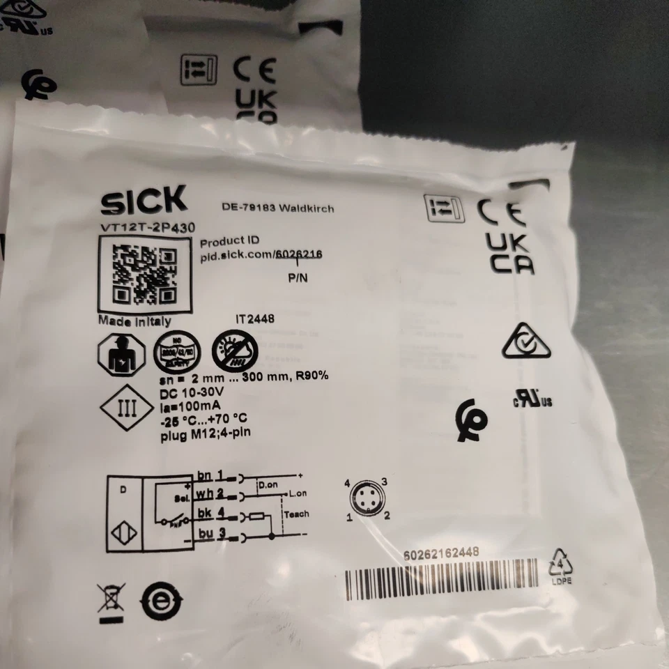 Konvolut SICK VT12T-2P430 -FS- 6026216 Lichttaster  Neu OVP - Bild 2 von 2