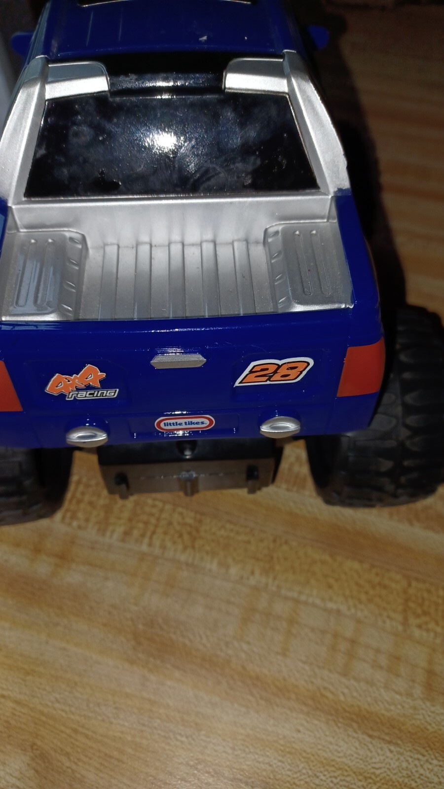 Picture 8 of 9