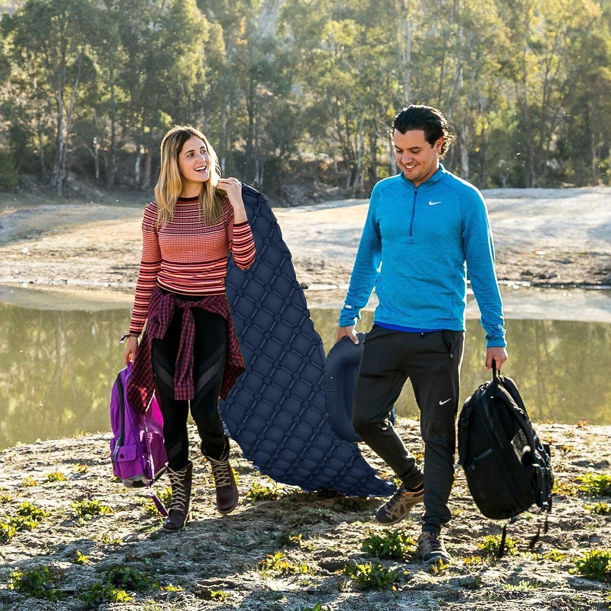 Colchoneta Inflable Compacta Y Ligera Ideal Para Camping Viajes