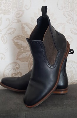 lloyd boots women