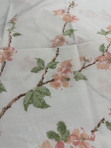Vintage Set Of 2 Cherry Blossom Standard Pillowcases - Picture 2 of 5