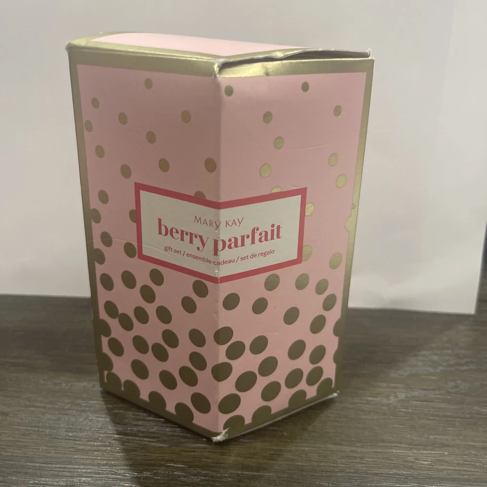 Conjunto de presente Mary Kay Berry Parfait ~ 2,5 oz creme para as mãos + 0,3 oz. Bálsamo labial NOVO - Imagem 3 de 4
