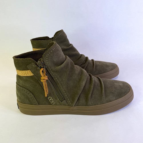 sperry crest zone sneaker