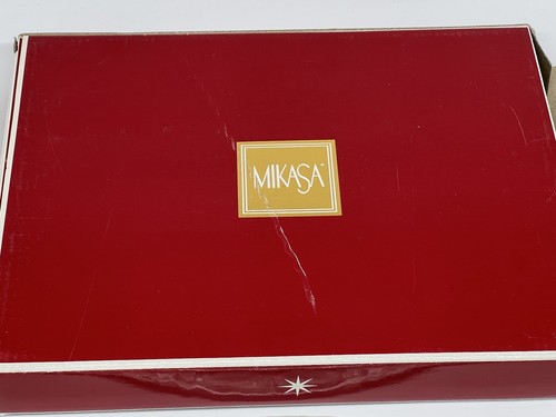 MIKASA GLASS ENGRAVED NATIVITY CHRISTMAS SCENE PLATE PLAQUE MARY JOSEPH JESUS - Picture 9 of 15