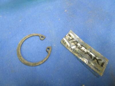NOS Kawasaki Z1 H2 H1 F12MX Fork Piston CirClip  #  44044-008  K301