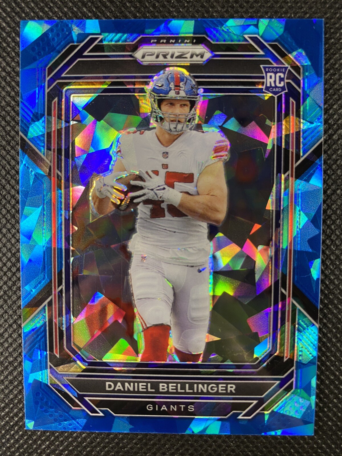 2022 Panini Prizm Daniel Bellinger Blue Cracked Ice Rookie /99 #364 New York
