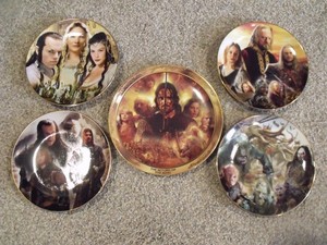 The Lord Of The Rings Calendar Plates 4 PLUS 1  Bradford Exchange 5.7”and 6.5"