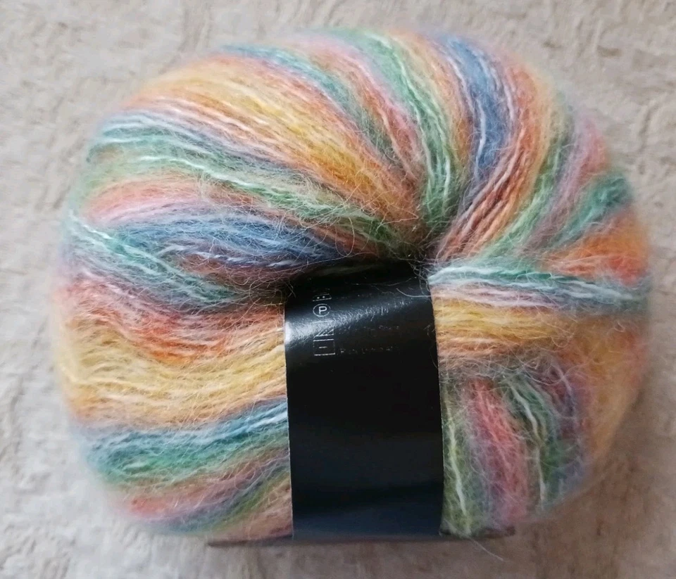 Muyuan Mohair Blend Laceweight Yarn 10 Sks Yellow Peach Green Variegated 25 Gram - Image 2 of 4