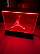 Lámpara de luz cambiante de color con logotipo de Michael Jordan Jumpman baloncesto Nike Air retro