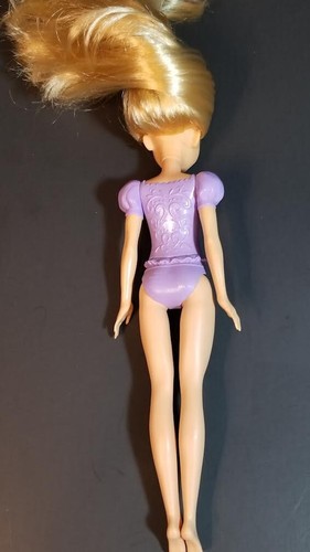 Disney Store Tangled Doll Rapunzel 11" Classic Doll 2022 - Picture 11 of 13