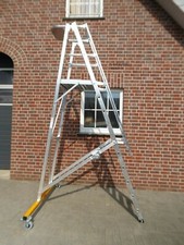 G&uuml;nzburger Aluminium-Podestleiter  H&ouml;he 2300mm Plattform ex BW Bundeswehr (ST15)