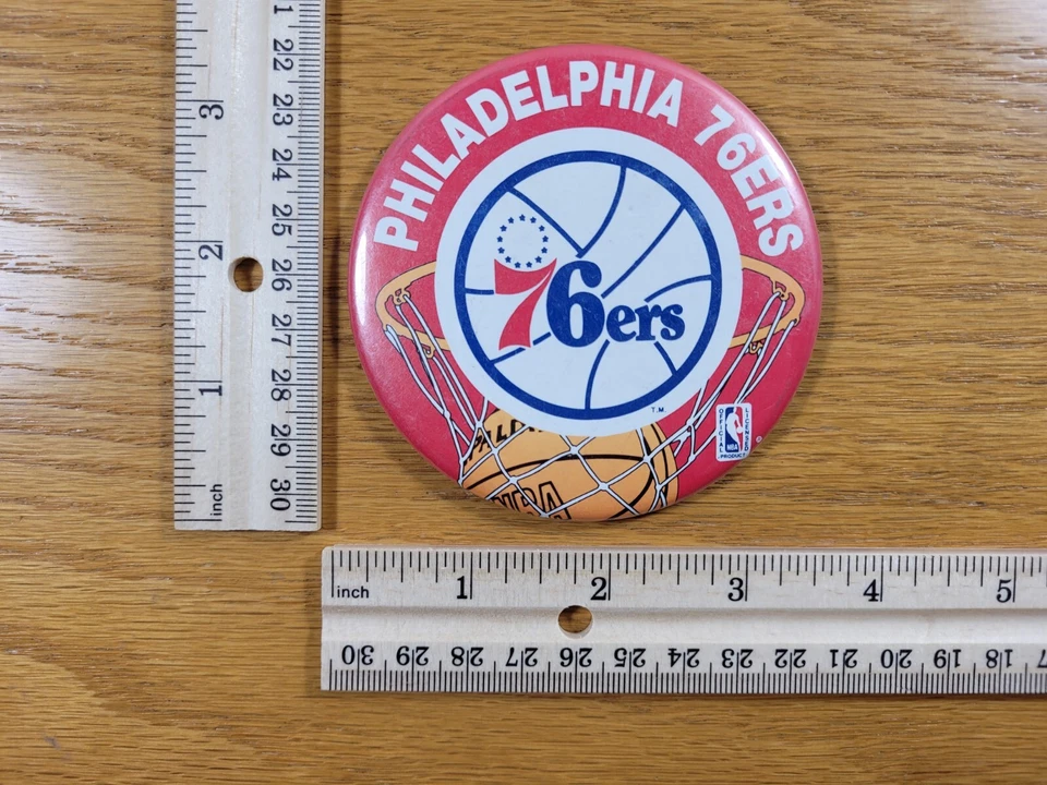 Philadelphia 76ers Pinback Button Vintage Red White Badge Pin NBA Basketball - Image 2 of 3